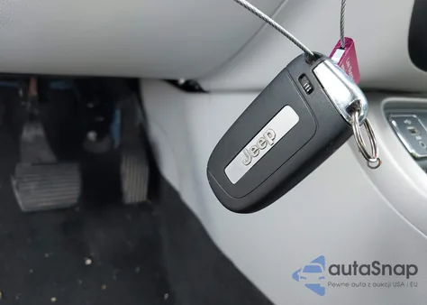 2018 Jeep Compass Latitude Fwd z USA, uszkodzony, nr VIN 3C4NJCBB7JT368604